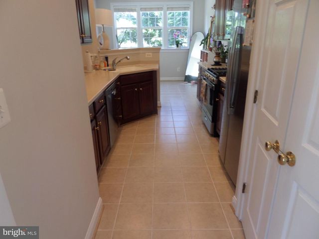 1136 KEOKUK TER NE, Leesburg, VA 20176
