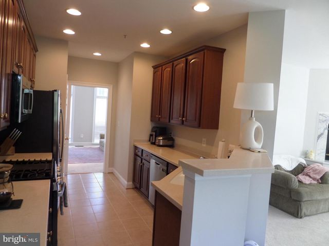 1136 KEOKUK TER NE, Leesburg, VA 20176