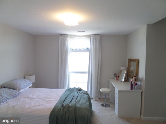 1136 KEOKUK TER NE, Leesburg, VA 20176