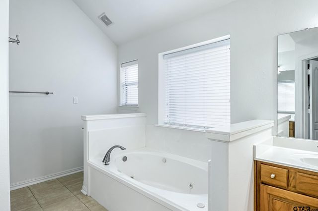 2000 Rana Park, Flint, TX 75762