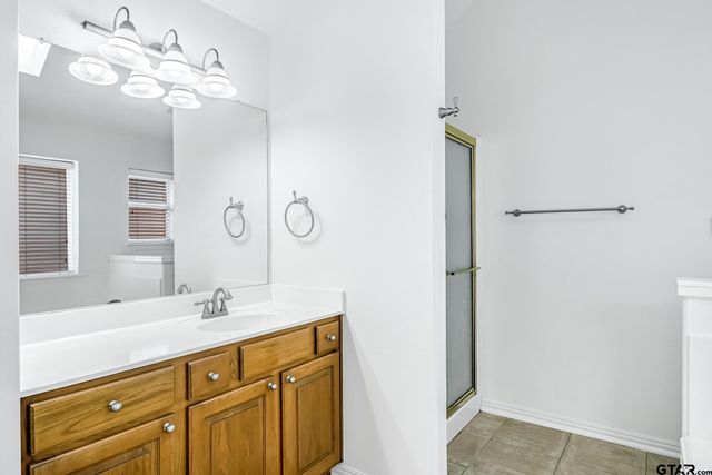 2000 Rana Park, Flint, TX 75762