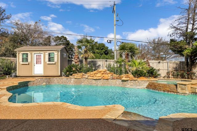 2000 Rana Park, Flint, TX 75762