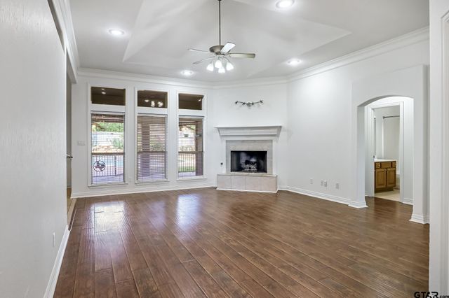 2000 Rana Park, Flint, TX 75762