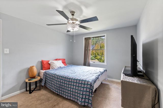 12111 WINDBROOK DR, Clinton, MD 20735