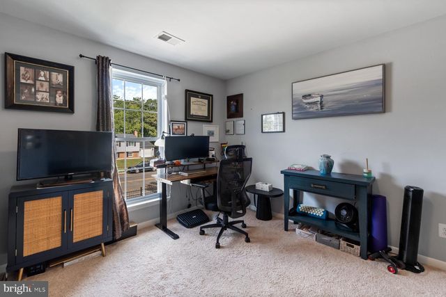 12111 WINDBROOK DR, Clinton, MD 20735