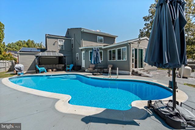 12111 WINDBROOK DR, Clinton, MD 20735