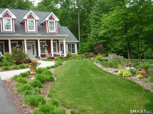 64 Summerwood Ridge, Tolland, CT 06084