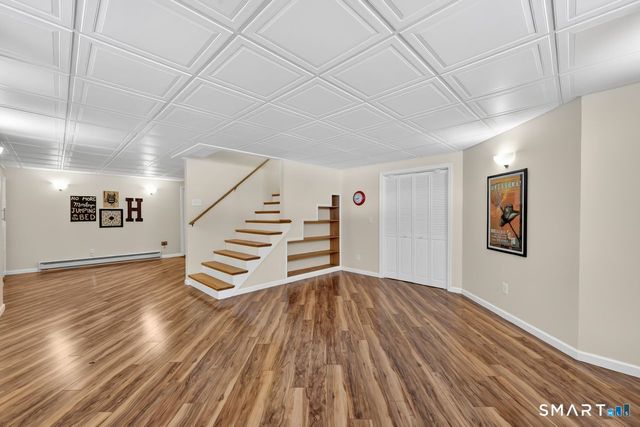 64 Summerwood Ridge, Tolland, CT 06084