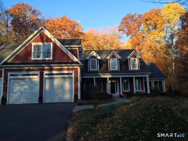 64 Summerwood Ridge, Tolland, CT 06084