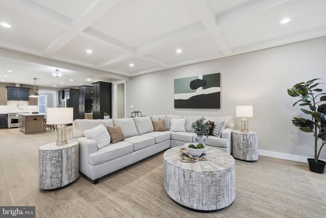 3410 BURROWS AVE, Fairfax, VA 22030