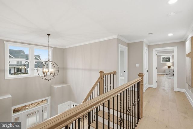 3410 BURROWS AVE, Fairfax, VA 22030