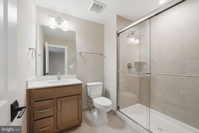 3410 BURROWS AVE, Fairfax, VA 22030