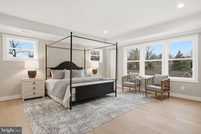 3410 BURROWS AVE, Fairfax, VA 22030