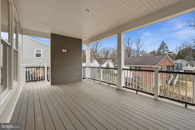 3410 BURROWS AVE, Fairfax, VA 22030