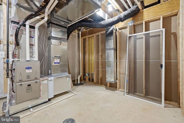 3410 BURROWS AVE, Fairfax, VA 22030