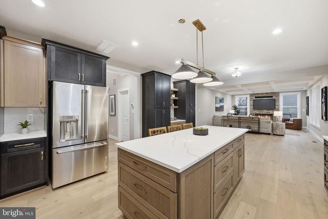 3410 BURROWS AVE, Fairfax, VA 22030