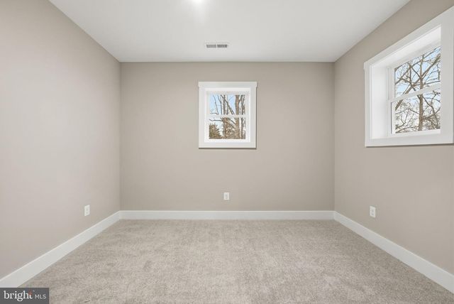 3410 BURROWS AVE, Fairfax, VA 22030