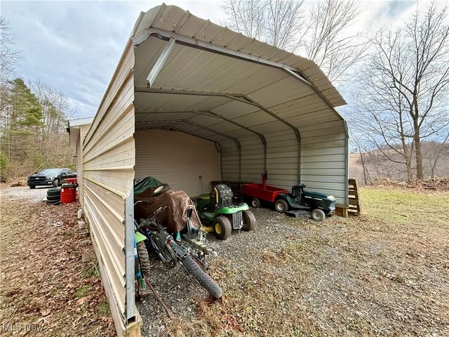 23894 Sandy Creek Road, Minerva, OH 44657