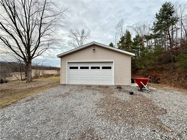 23894 Sandy Creek Road, Minerva, OH 44657