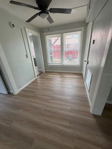 1701 14TH AVENUE S A, St Petersburg, FL 33705
