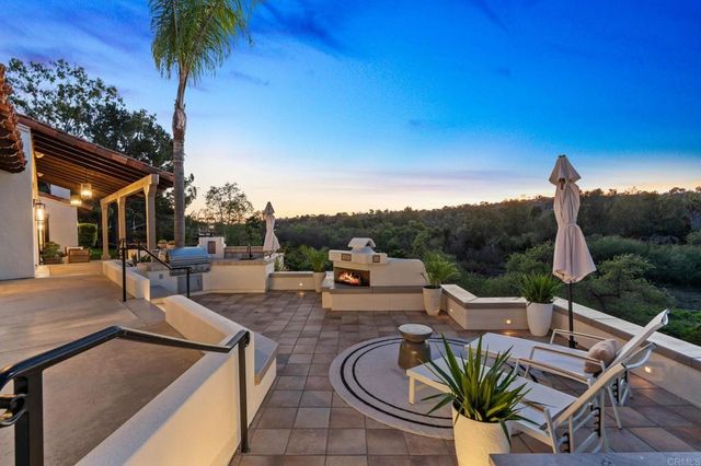 528 Flores De Oro, Rancho Santa Fe, CA 92067