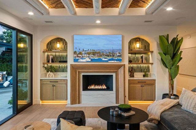 528 Flores De Oro, Rancho Santa Fe, CA 92067