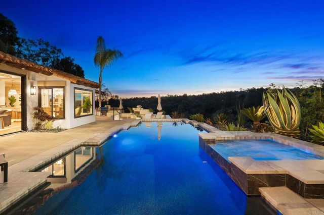 528 Flores De Oro, Rancho Santa Fe, CA 92067