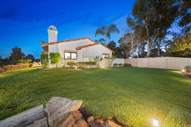 528 Flores De Oro, Rancho Santa Fe, CA 92067