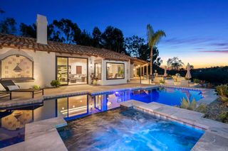 528 Flores De Oro, Rancho Santa Fe, CA 92067