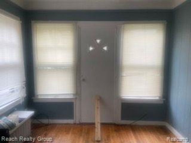 3018 BURLINGAME Street, Detroit, MI 48206