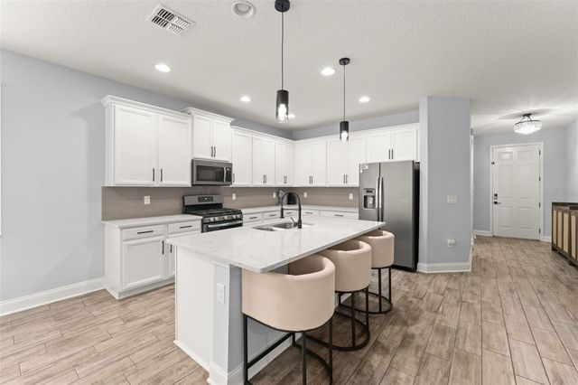 8266 PURPLE SANDPIPER AVENUE, Winter Garden, FL 34787