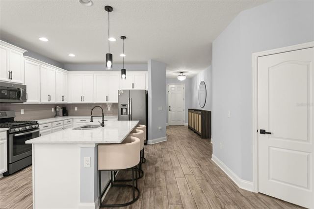 8266 PURPLE SANDPIPER AVENUE, Winter Garden, FL 34787