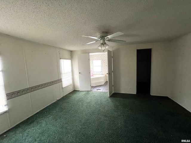 112 N Old Marion Road, Goreville, IL 62939