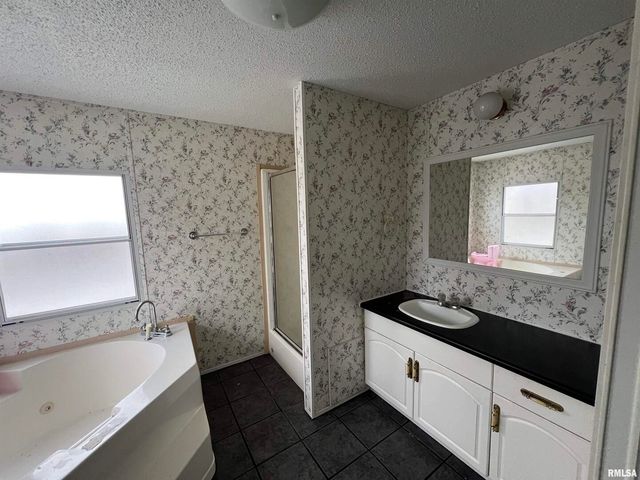 112 N Old Marion Road, Goreville, IL 62939