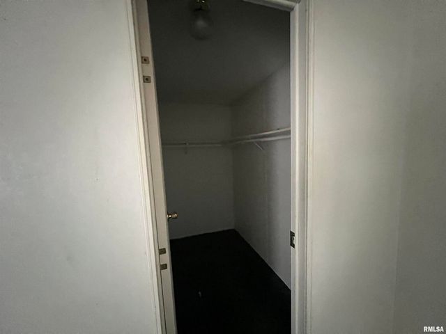 112 N Old Marion Road, Goreville, IL 62939