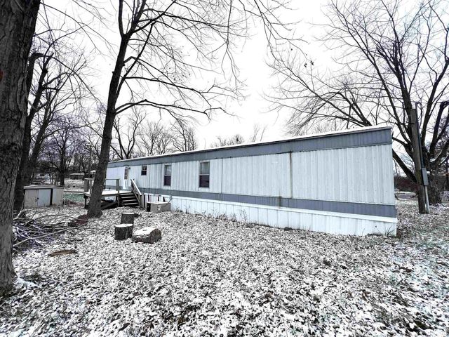 112 N Old Marion Road, Goreville, IL 62939