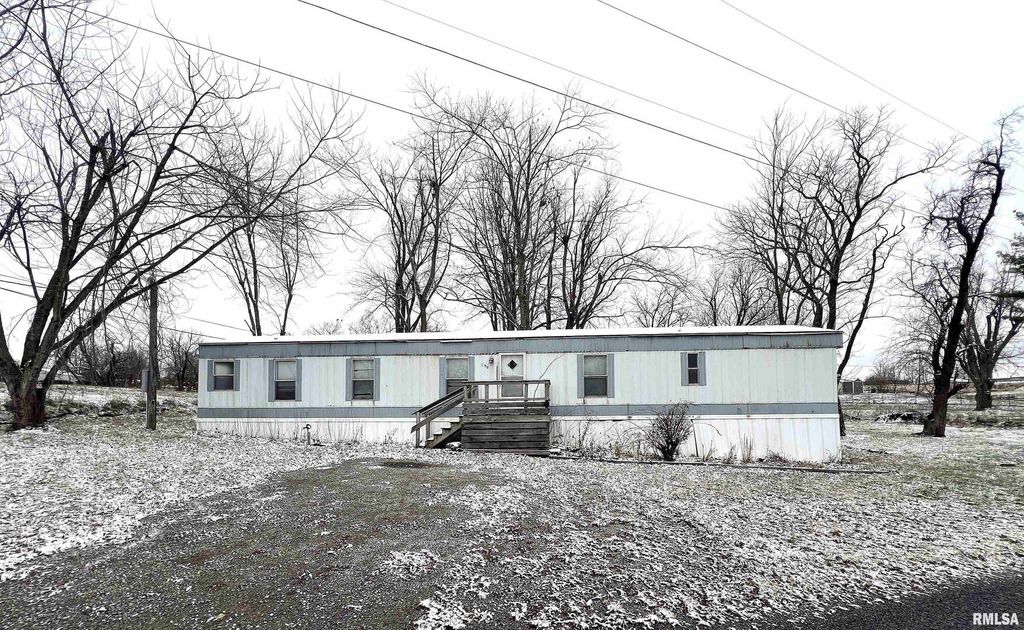 112 N Old Marion Road, Goreville, IL 62939
