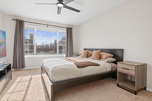 2312 Eagle Trace Lane, Woodbury, MN 55129