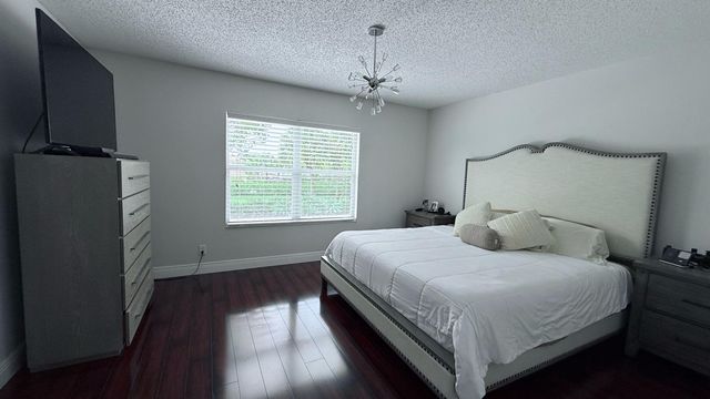 5301 CANOE BEND Drive, Lake Worth, FL 33463