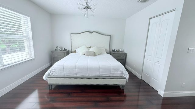 5301 CANOE BEND Drive, Lake Worth, FL 33463