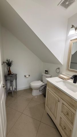 5301 CANOE BEND Drive, Lake Worth, FL 33463