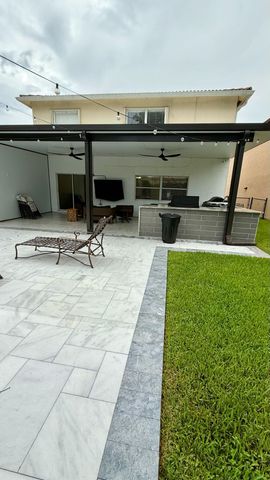 5301 CANOE BEND Drive, Lake Worth, FL 33463