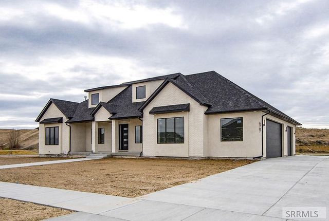 5707 Long Cove Drive, Idaho Falls, ID 83404