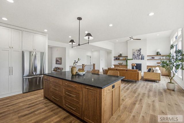 5707 Long Cove Drive, Idaho Falls, ID 83404