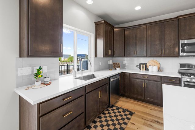 33 E DELGADA LN, Stansbury Park, UT 84074