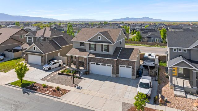 33 E DELGADA LN, Stansbury Park, UT 84074