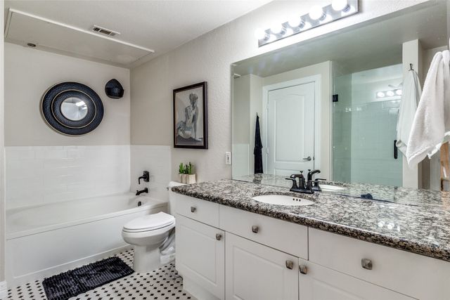 3400 Welborn Street 301, Dallas, TX 75219