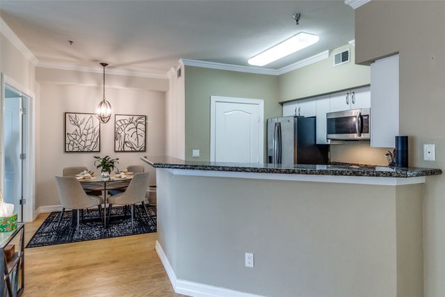 3400 Welborn Street 301, Dallas, TX 75219