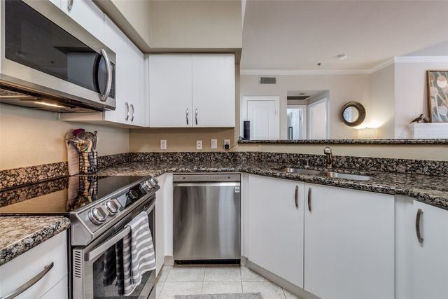3400 Welborn Street 301, Dallas, TX 75219