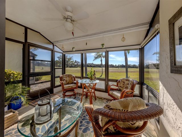 1027 CAPRI ISLES BOULEVARD 20, Venice, FL 34292